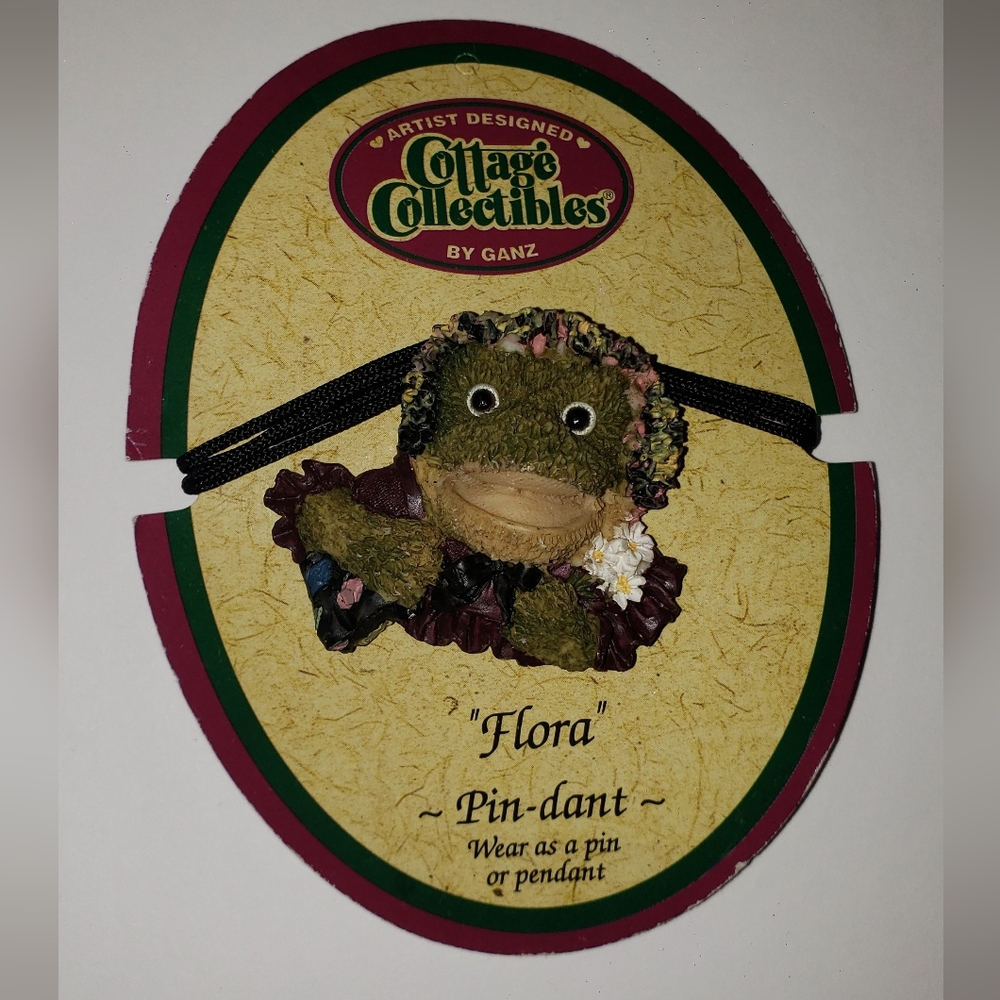 Cottage Collectibles Flora Pin-Dant